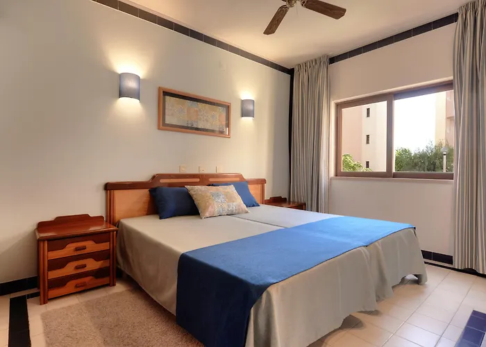 3hb Falesia Mar アパートホテル 3*