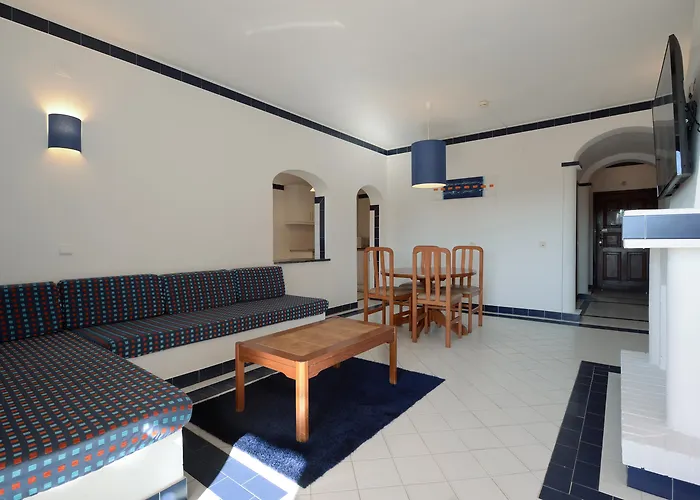 アパートホテル 3hb Falesia Mar アルブフェイラ