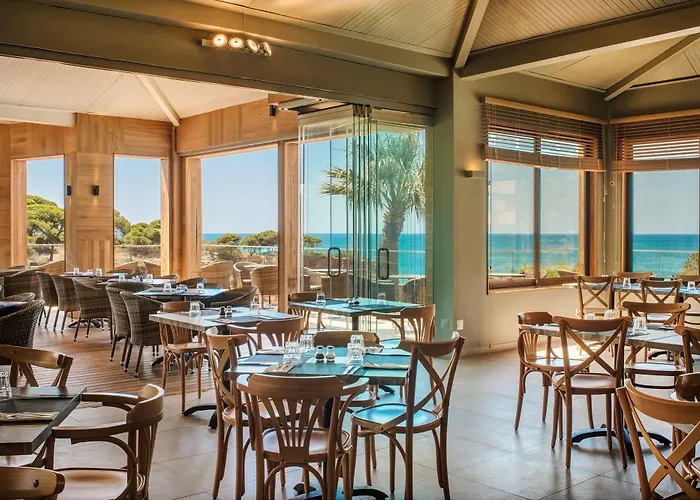 3hb Falesia Mar アパートホテル 3*