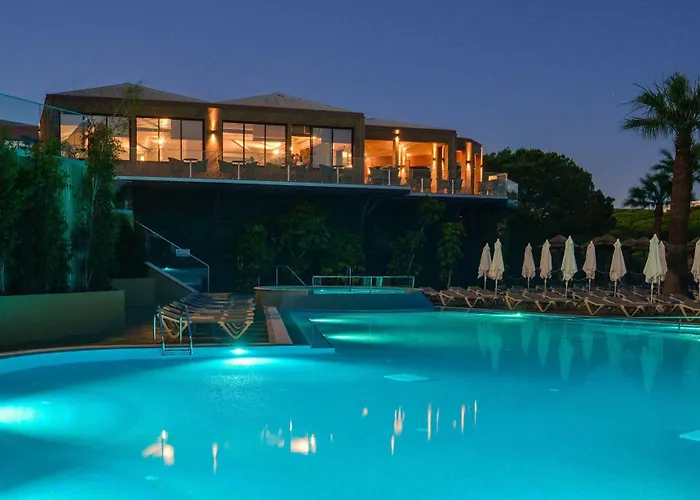 アパートホテル 3hb Falesia Mar